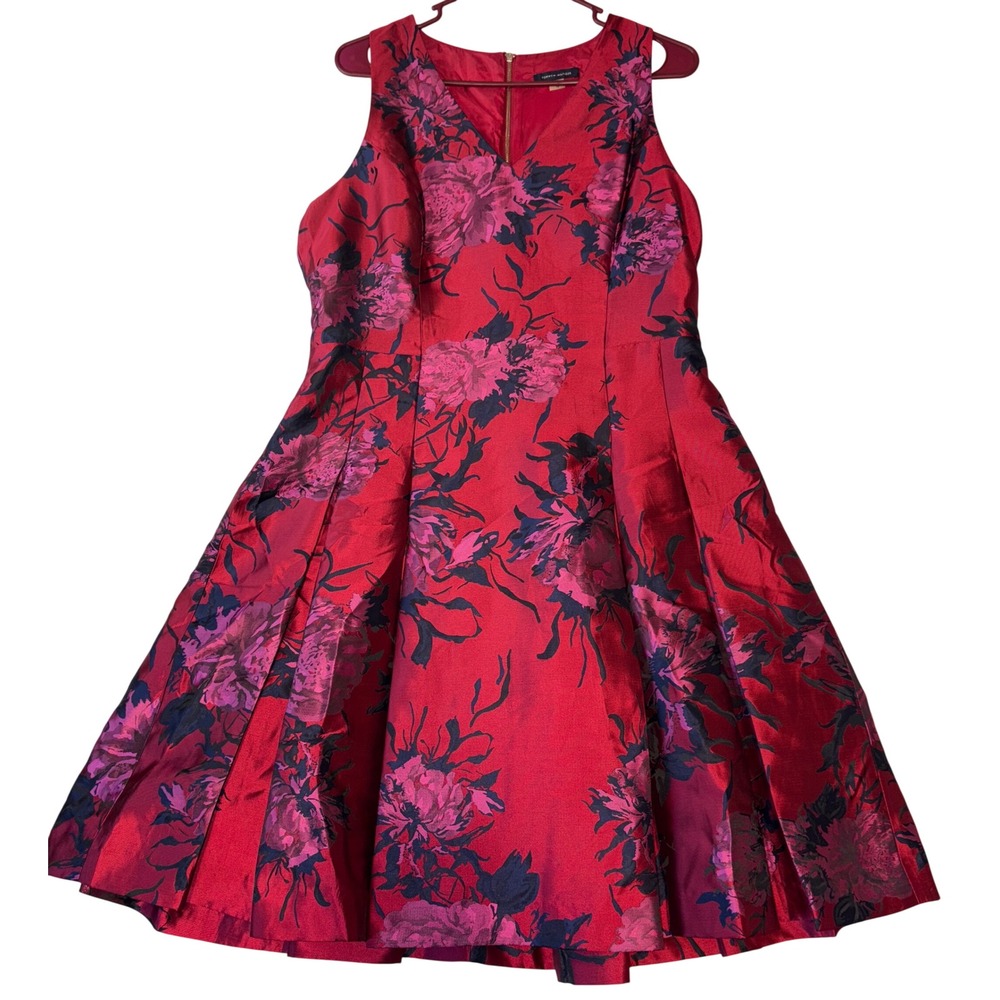 Tommy Hilfiger Womens Red Floral Satin Fit Flare Cocktail Dress Size 12 V-Neck - Picture 2 of 12